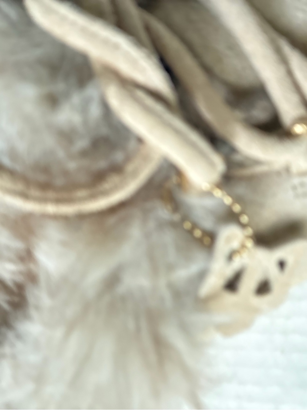 Naked Wolfe Harlow Shearling Mules preowned. Size 7 retail $250.00 - Picture 7 of 13